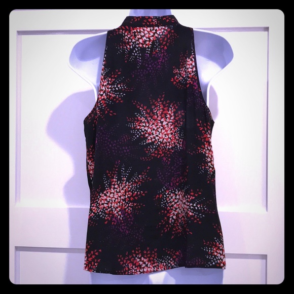 Silk Sleeveless Keyhole Tank with Ruffles - Picture 4 of 4